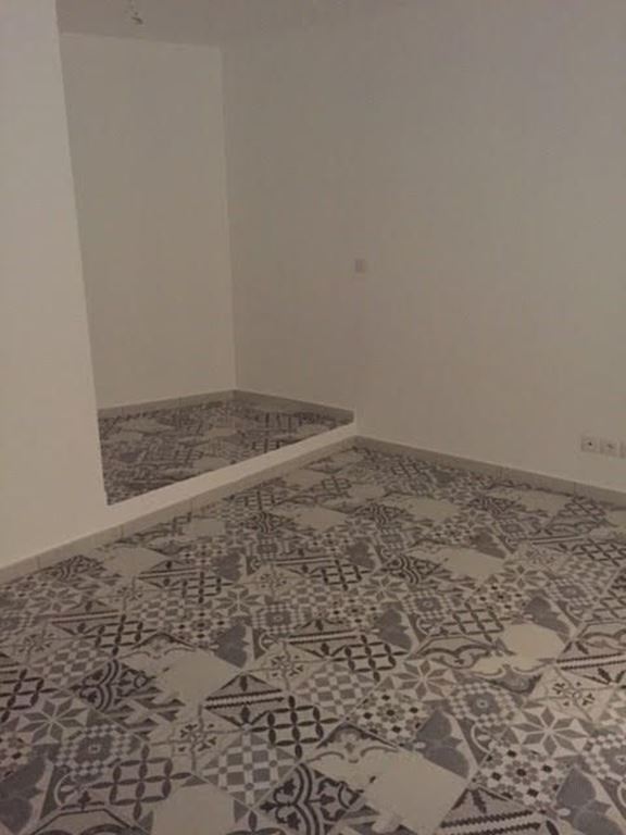 Immeuble TOULON (83000) AGENCE INS