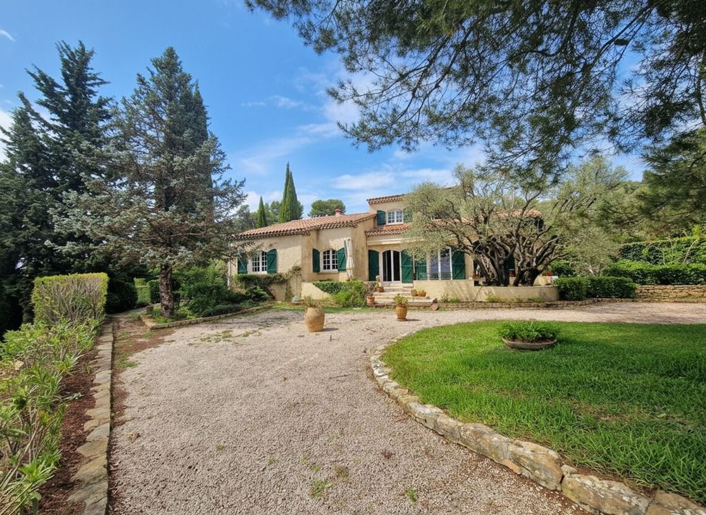 Maison provençale LE CASTELLET (83330) AGENCE INS