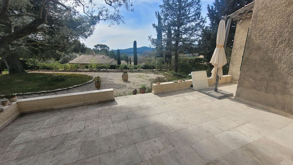 Maison provençale LE CASTELLET (83330) AGENCE INS